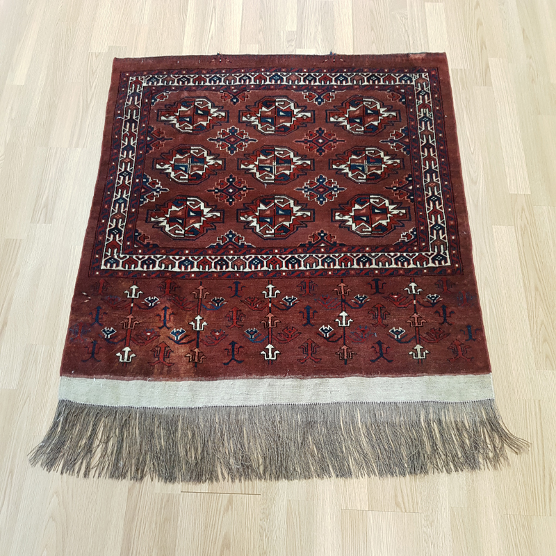 Türkmen Antik / 113 x 105 cm / Turkmenistan / Wolle